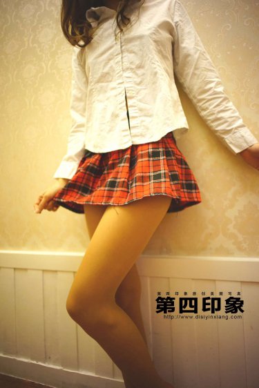 一杆银枪战四毌
