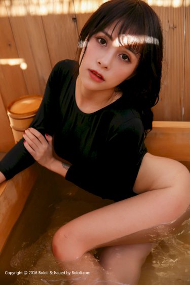 李心艾